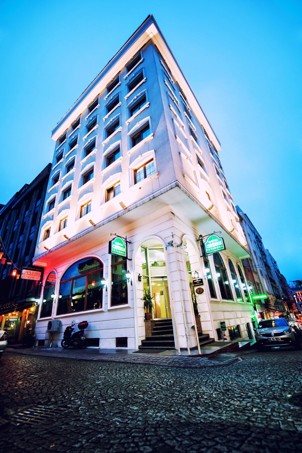 CENTRUM HOTEL