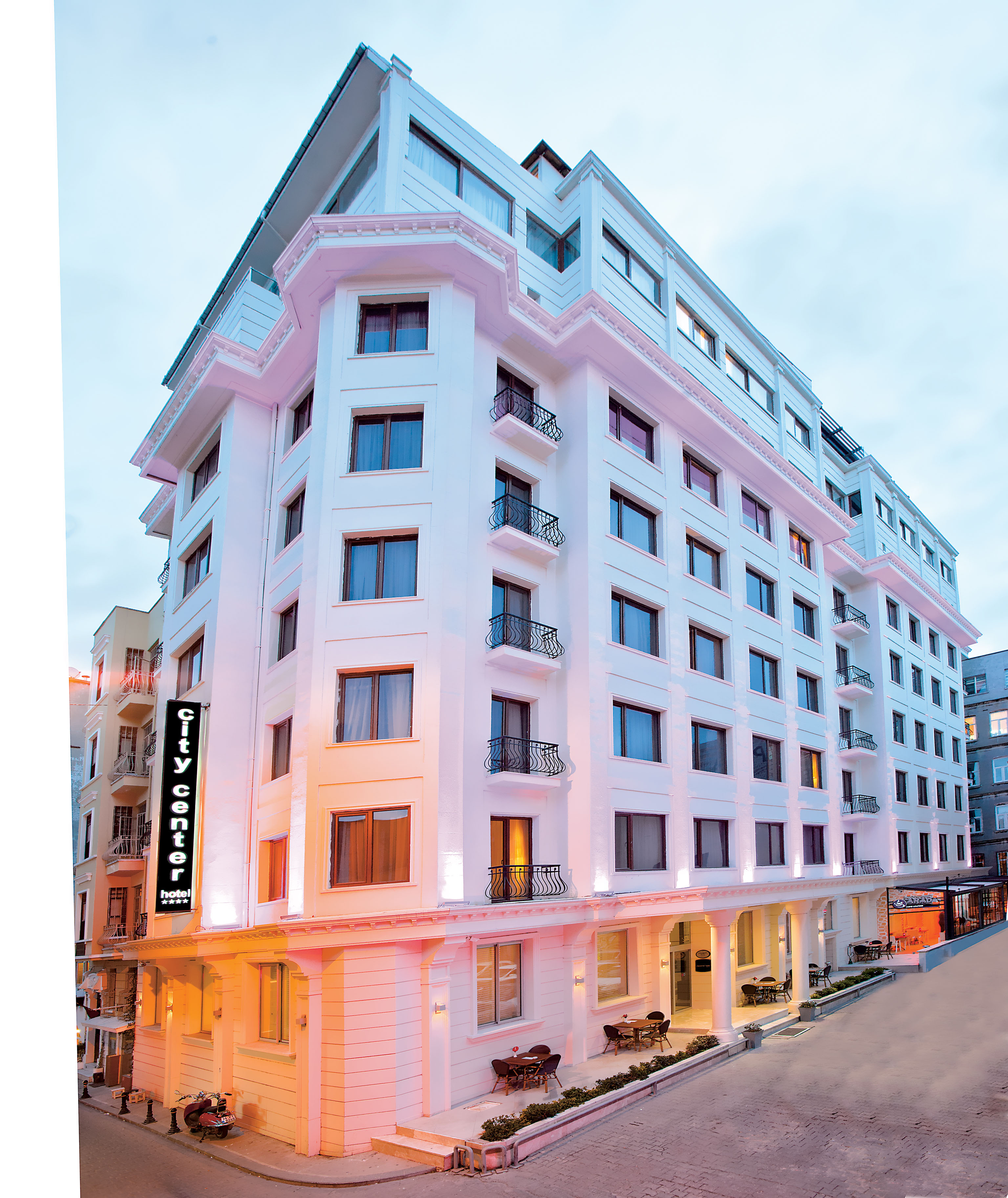 CITY CENTER HOTEL