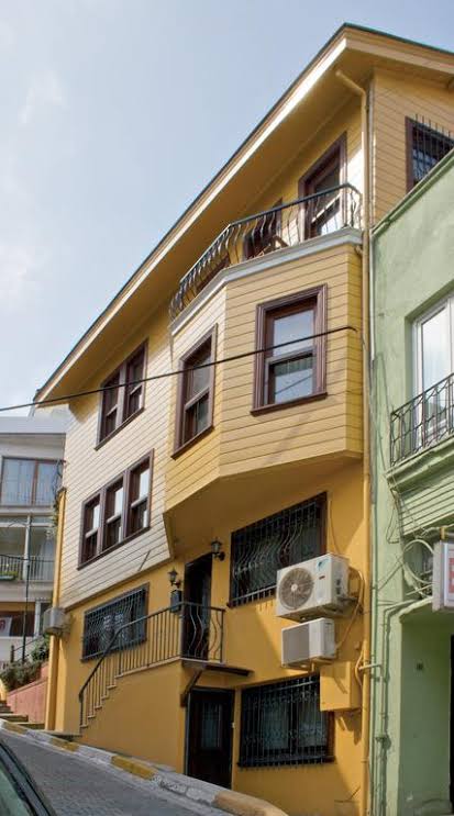 CHEYA RESIDENCE RUMELIHISARI