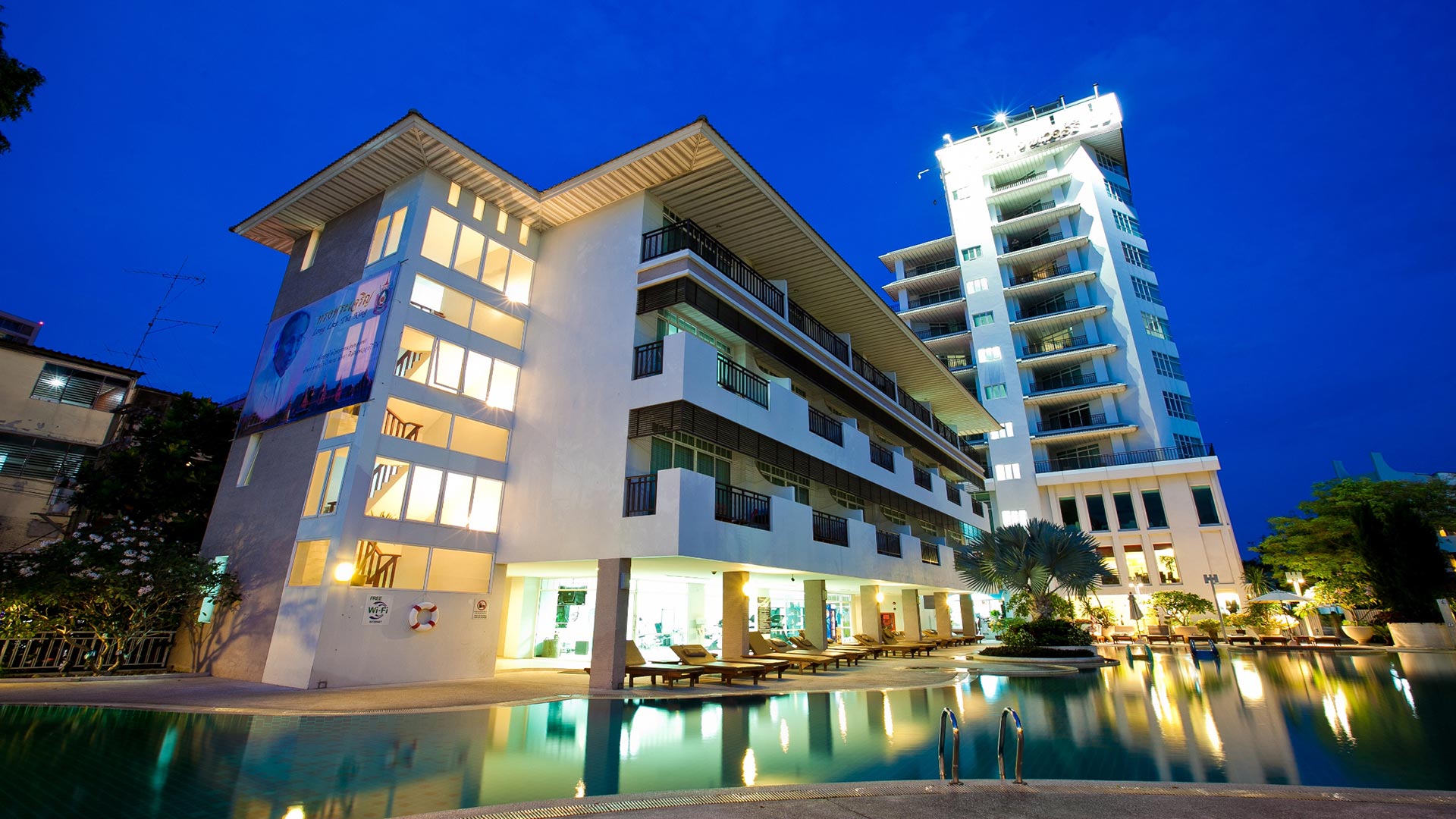 PATTAYA DISCOVERY BEACH HOTEL