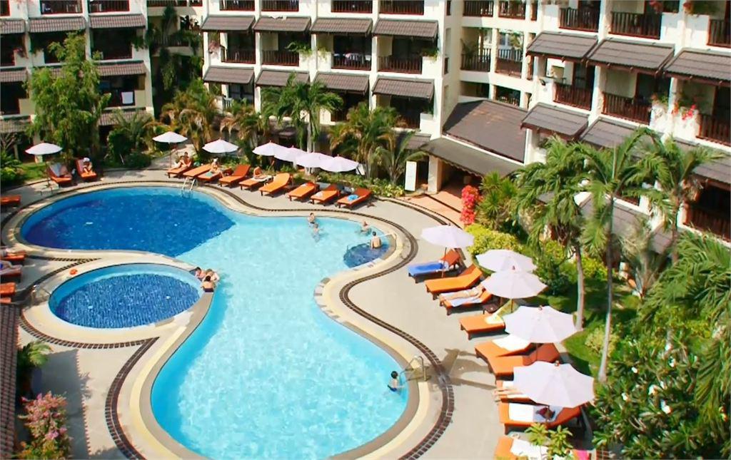 SPLENDID RESORT