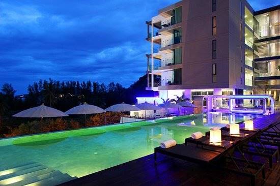 ABSOLUTE TWIN SAND RESORT&SPA