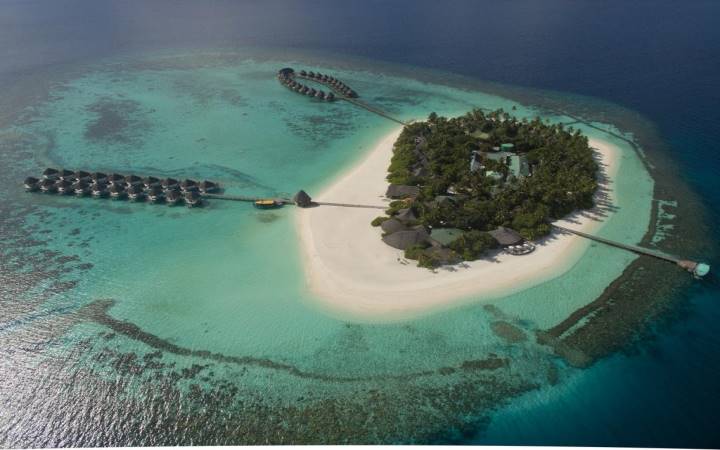 ANGAGA ISLAND RESORT & SPA