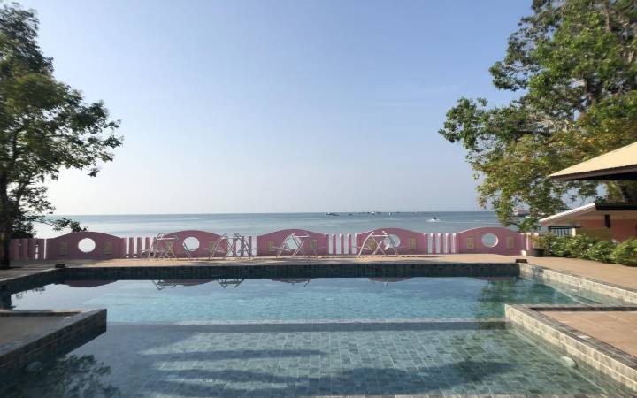 ANYAVEE NAMMAO BEACH RESORT