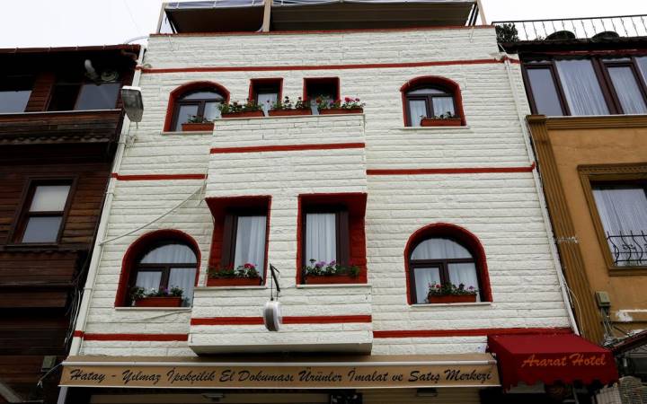 ARARAT HOTEL