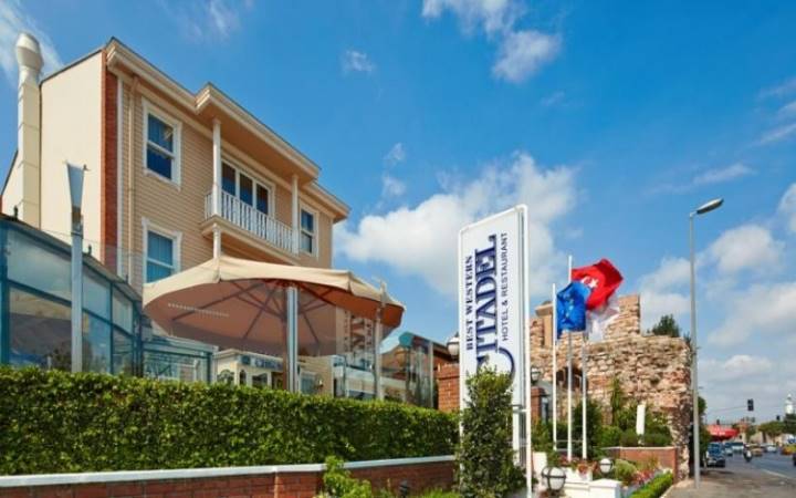 BW CITADEL HOTEL