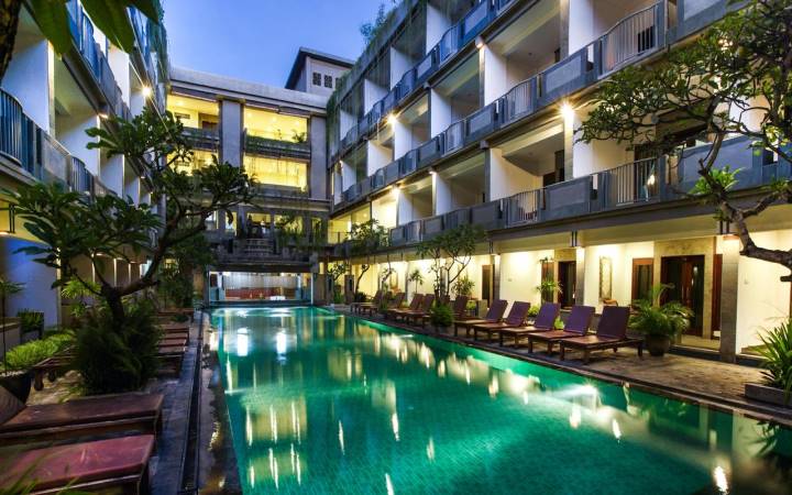 CHAMPLUNG MAS HOTEL, LEGIAN