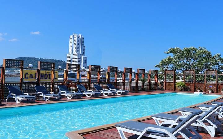 DAYS INN PATONG BEACH