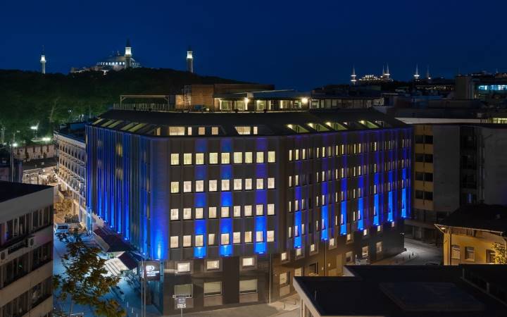 DOUBLETREE BY HILTON SIRKECI