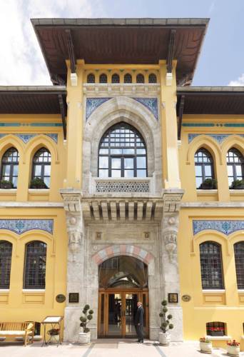 FOUR SEASONS ISTANBUL AT THE SULTANAHMET