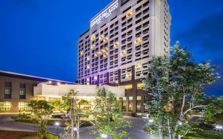 GRAND PALAZZO HOTEL 