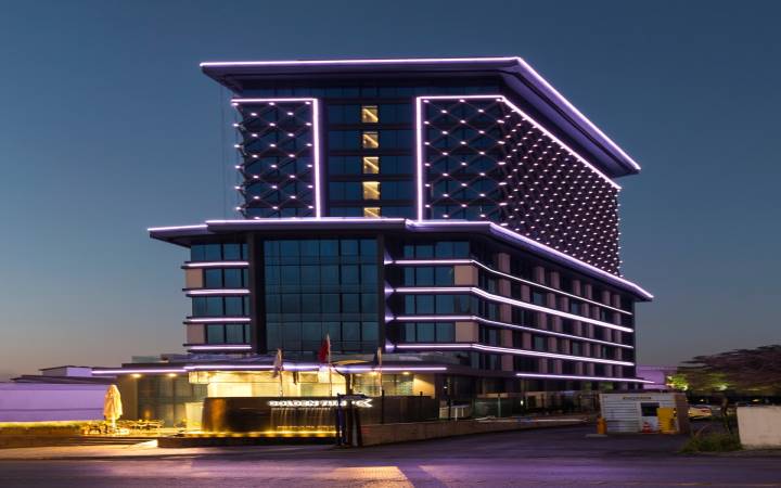 GOLDEN TULIP ISTANBUL BAYRAMPASA