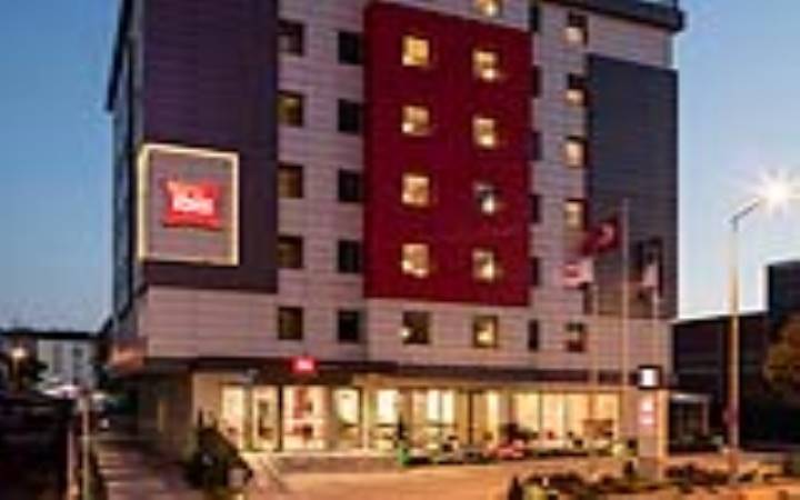 IBIS AIRPORT