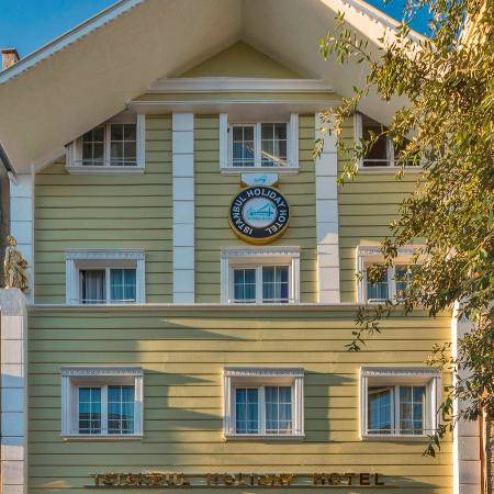 ISTANBUL HOLIDAY HOTEL