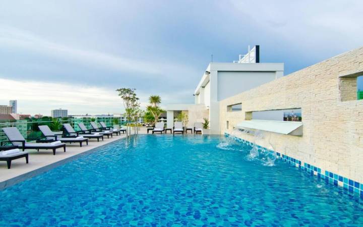 THE IVORY VILLA