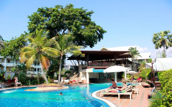 NATURAL PARK RESORT