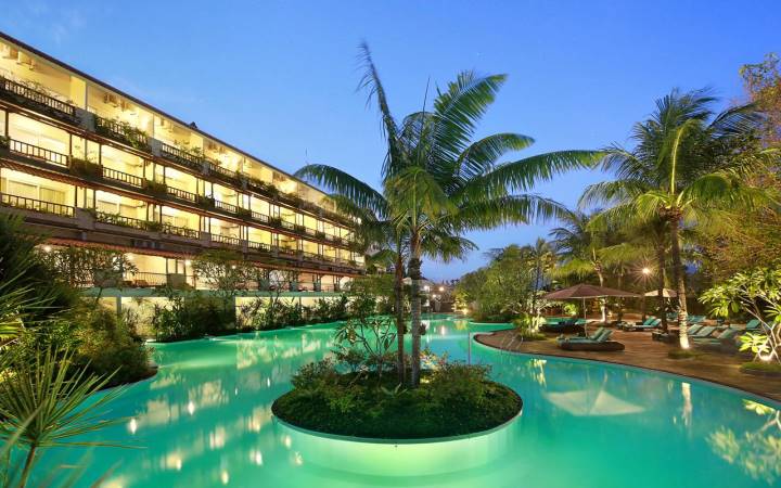 SWISS-BELHOTEL SEGARA