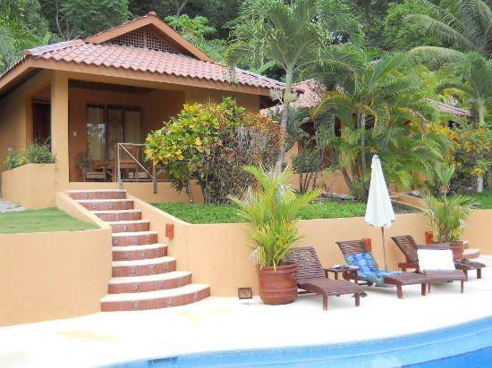 TROPICA BUNGALOW HOTEL