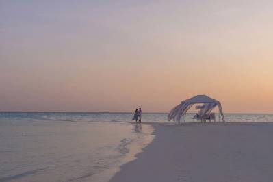 FOUR SEASONS RESORT MALDIVES AT LANDAA GIRAAVARU