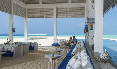 FOUR SEASONS RESORT MALDIVES AT LANDAA GIRAAVARU
