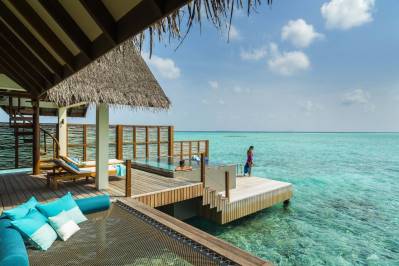 FOUR SEASONS RESORT MALDIVES AT LANDAA GIRAAVARU