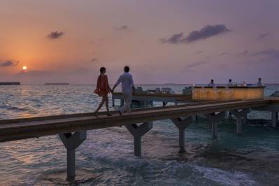 FOUR SEASONS RESORT MALDIVES AT LANDAA GIRAAVARU