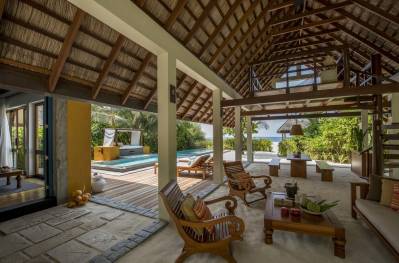 FOUR SEASONS RESORT MALDIVES AT LANDAA GIRAAVARU
