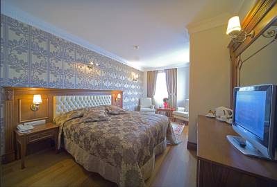 ACRA HOTEL