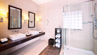 ADAARAN PRESTIGE WATER VILLAS