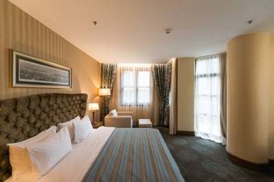 ADELMAR HOTEL