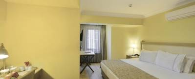 AGORA LIFE HOTEL