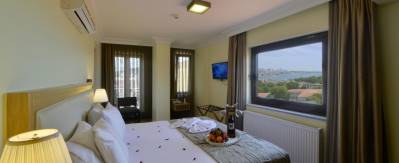 AGORA LIFE HOTEL