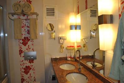 AKGUN HOTEL LALELI