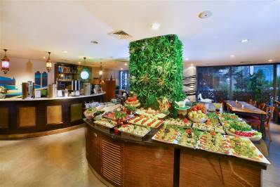 ALL SEASONS HOTEL