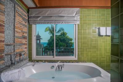 ALOHA RESORT