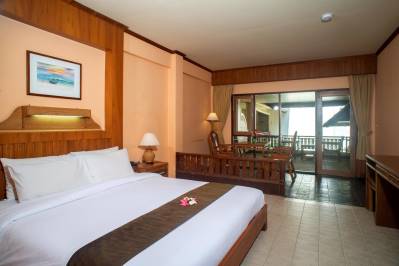 ALOHA RESORT