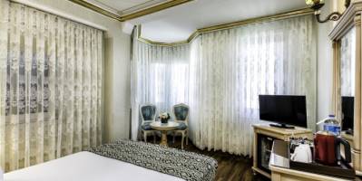 AMIRAL PALACE HOTEL
