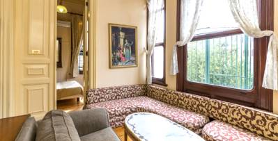 ANASTASIA MEZIKI HOTEL