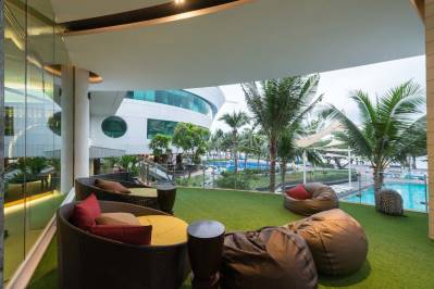 A-ONE THE ROYAL CRUISE HOTEL