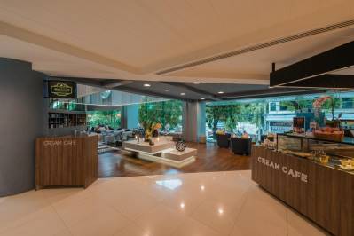 A-ONE THE ROYAL CRUISE HOTEL