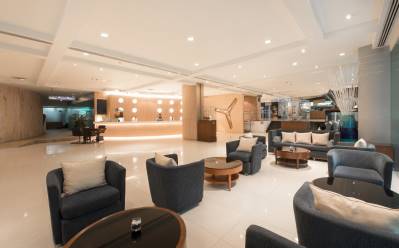 A-ONE THE ROYAL CRUISE HOTEL