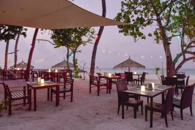 ARENA BEACH HOTEL