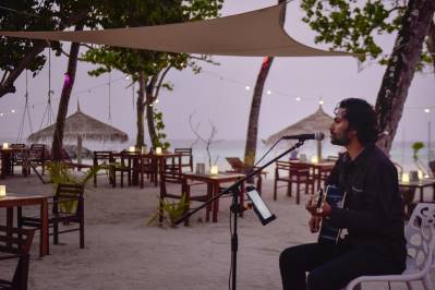 ARENA BEACH HOTEL