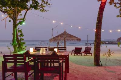 ARENA BEACH HOTEL