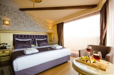 ARDEN CITY HOTEL