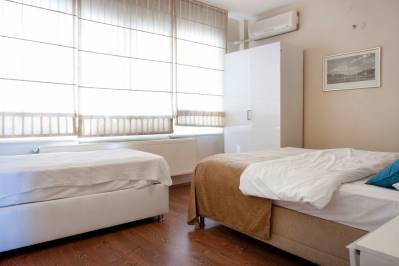 ASLAN APARTMENTS