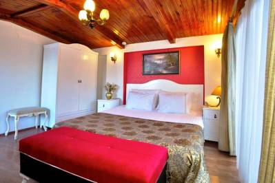 ASMALI PERA HOTEL