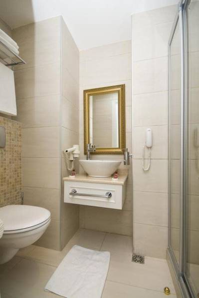 AVICENNA HOTEL