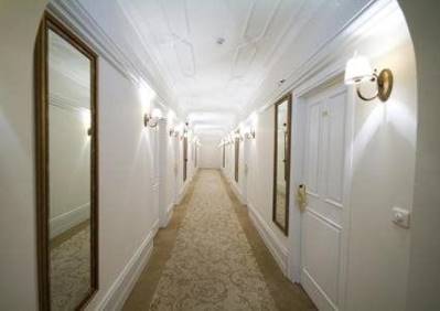 AVICENNA HOTEL