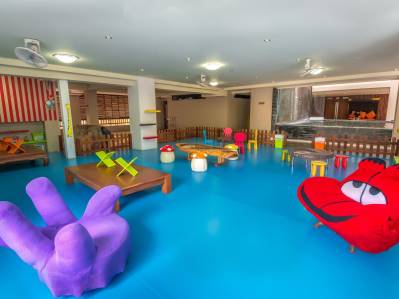 BAAN LAIMAI BEACH RESORT